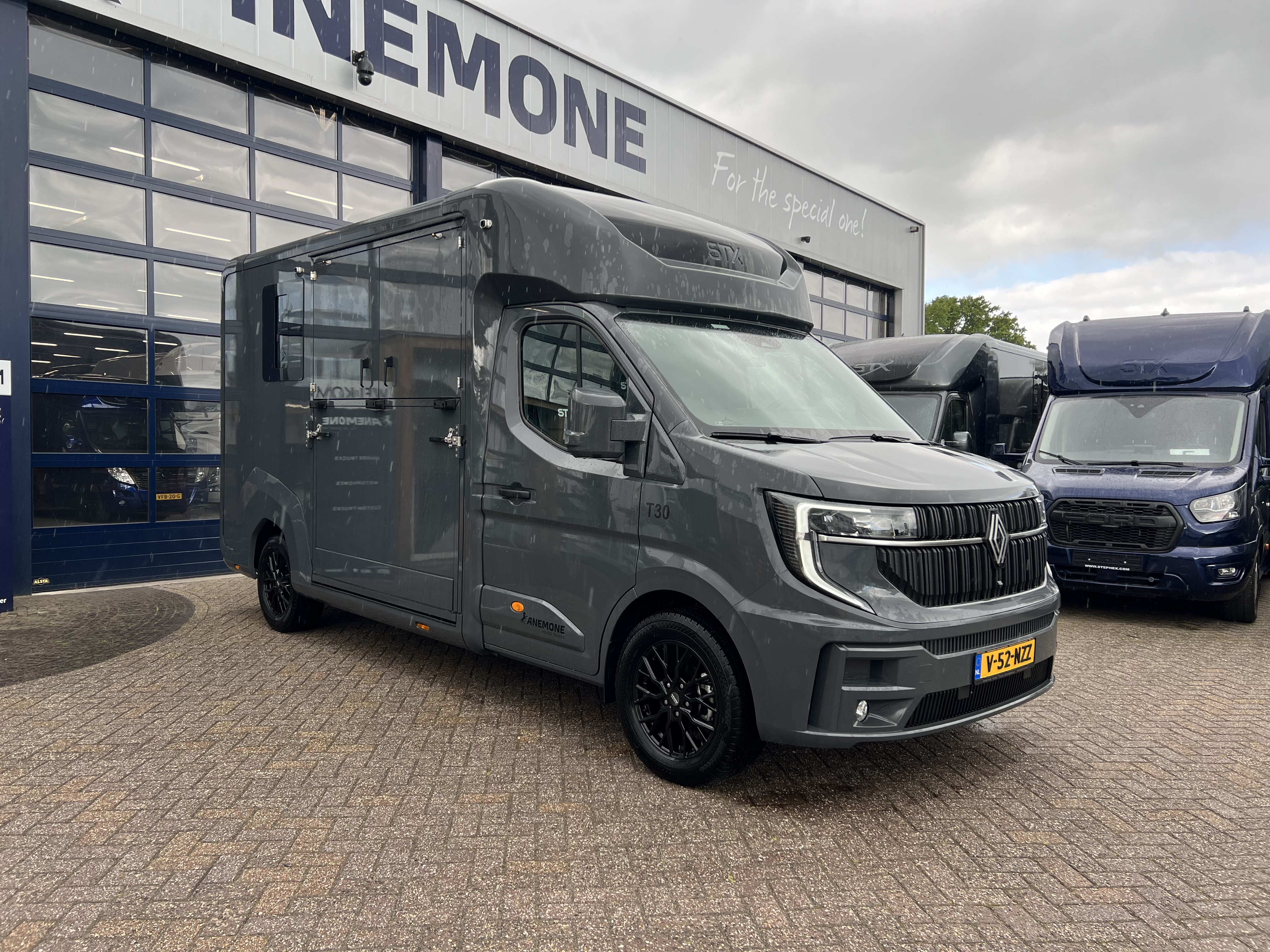 Renault Master T30