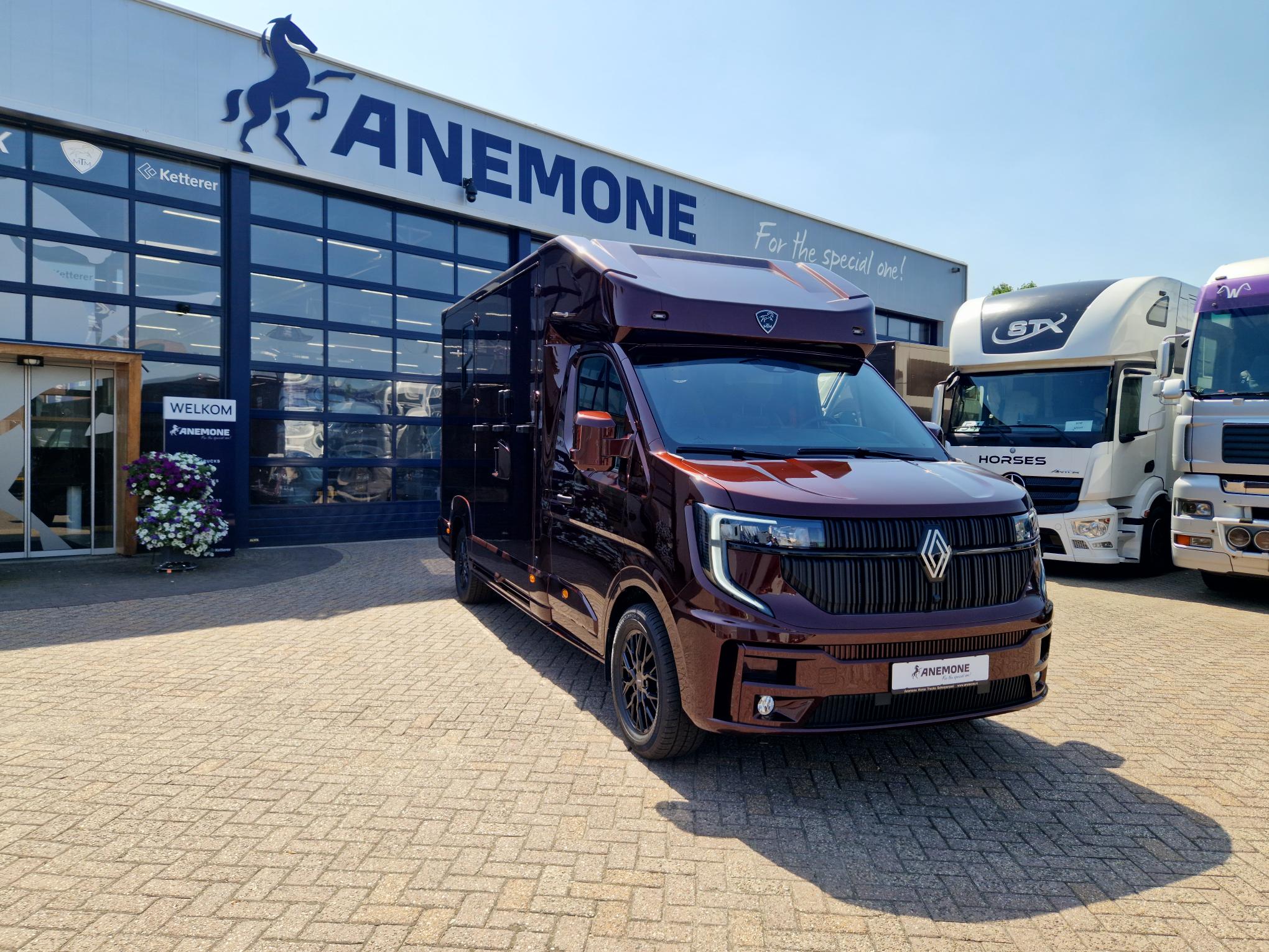 Renault Master MTM T33